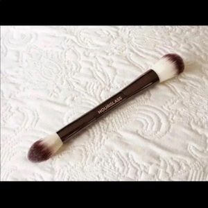 Hourglass Ambient Lighting Edit Brush